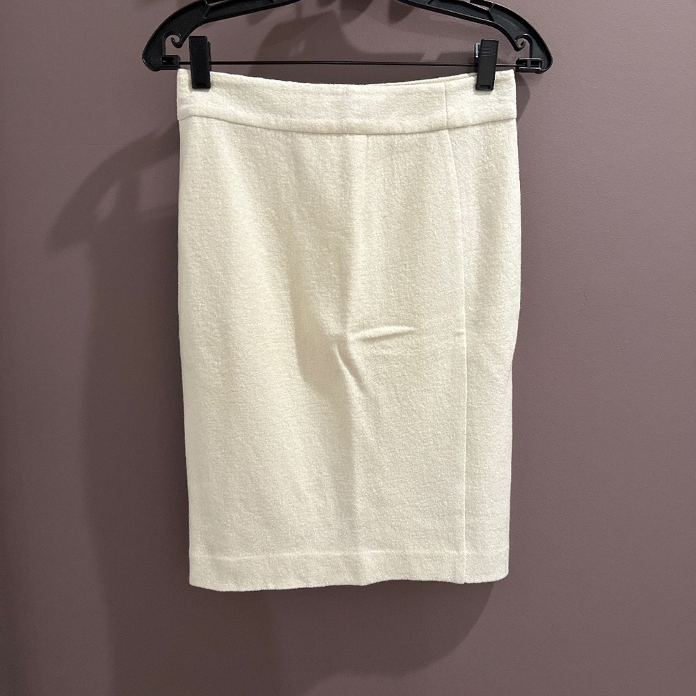 Pencil skirt